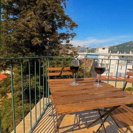 Green Relax Home In Sorrento Center * סורנטו