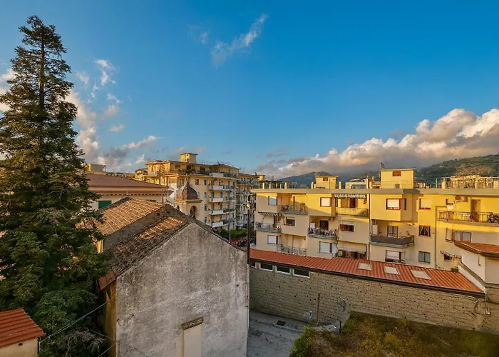 Relax In Center Sorrento